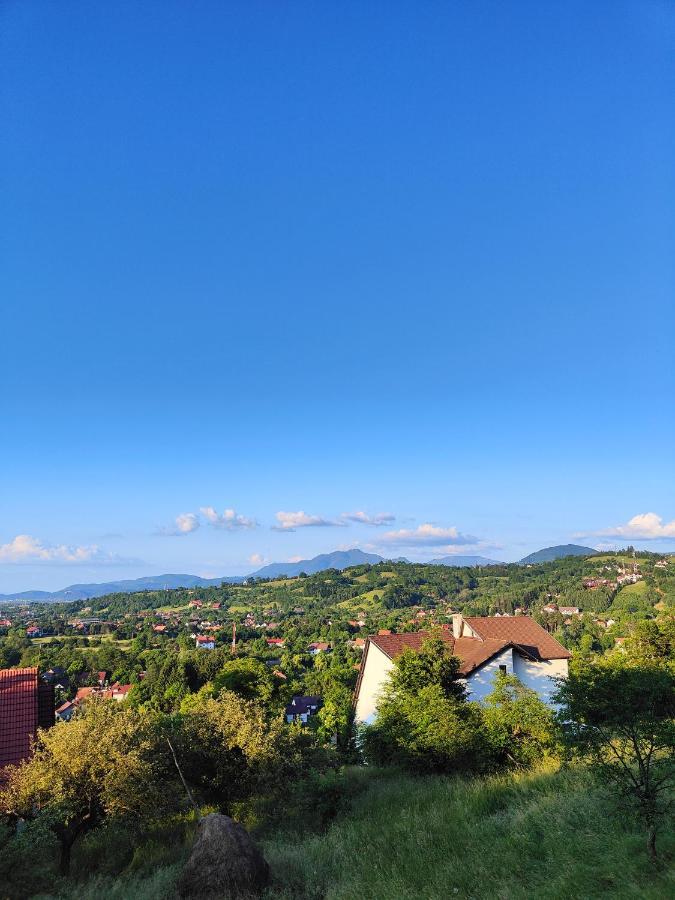 Rainbow Chalet Bran  Bagian luar foto