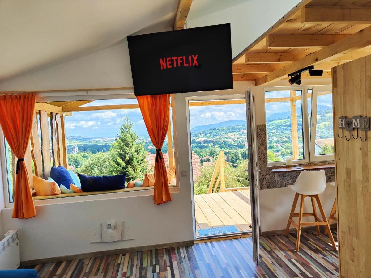 Rainbow Chalet Bran  Bagian luar foto